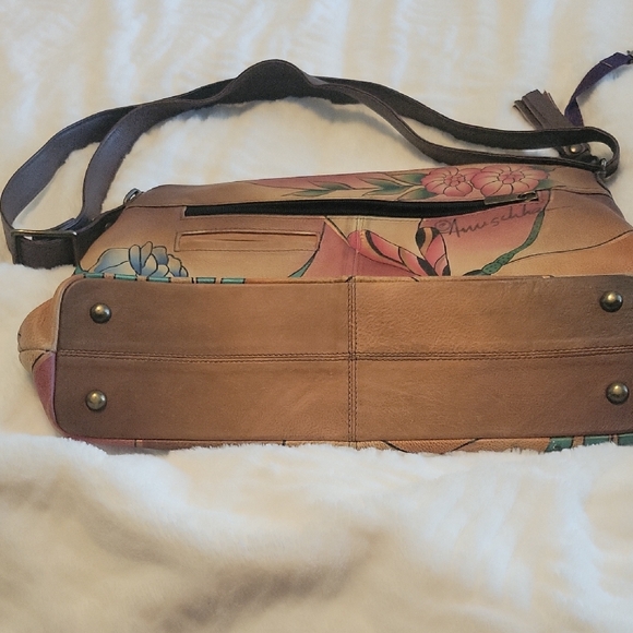 Anuschka Hand-Painted Leather Shoulder Bag - Floral Design 16" Wide 11 Long. - Picture 6 of 10